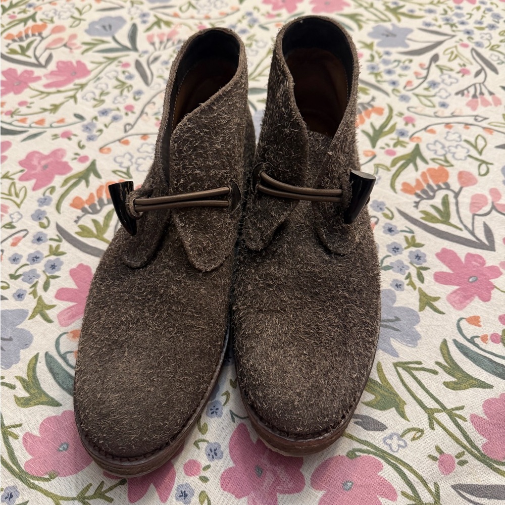 Trask Women's Textured Brown Chukka Boots